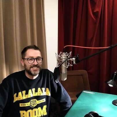 Jan Weiler bei PLAN 1 im Studio M - Podcast zum neuen Roman 'Kühn hat Hunger'
